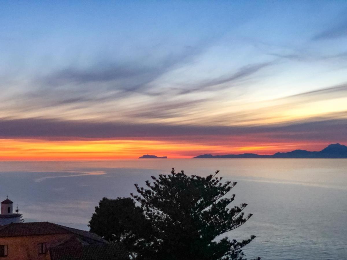 Borgo Dei Saraceni - Flower Home Agropoli Dış mekan fotoğraf